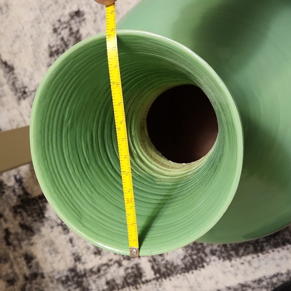 Mint green vase - Picture 6 of 9